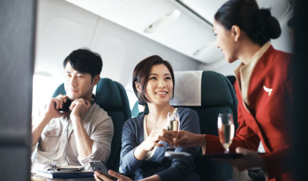 国泰航空豪华经济舱