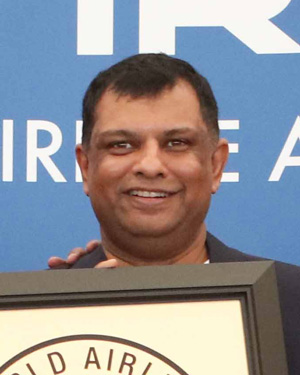 tony fernandes ceo of air asia group