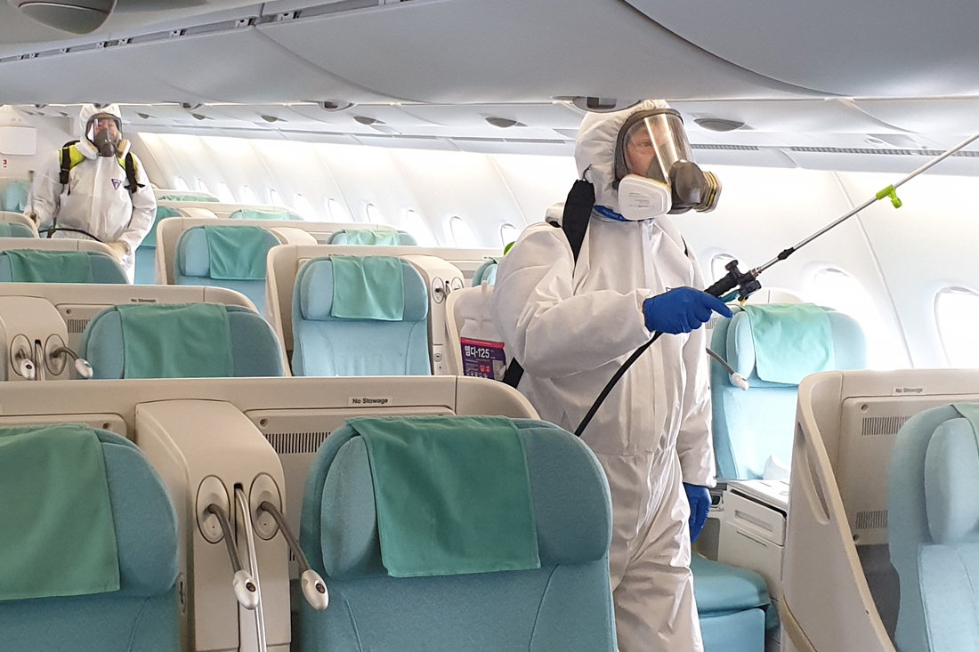 aircraft cleaning